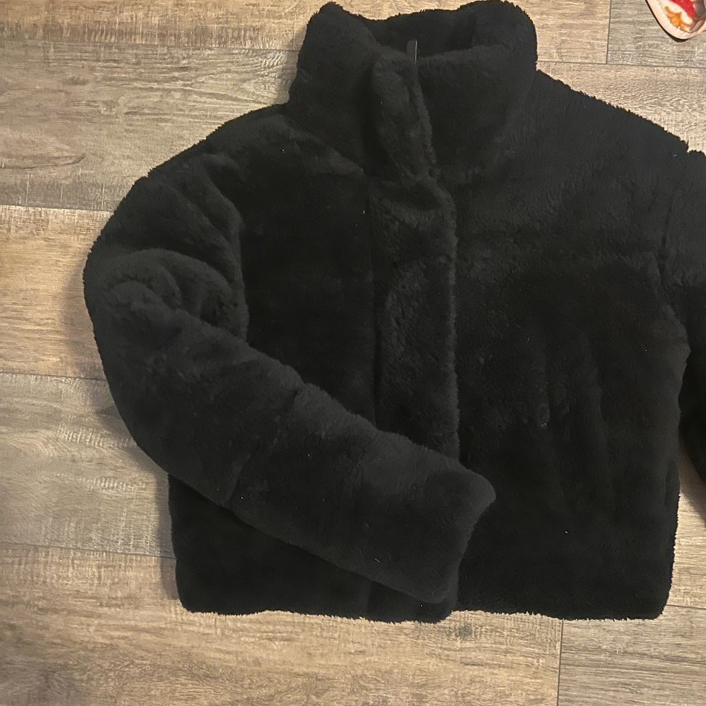 ALO Yoga Black Faux Fur Jacket